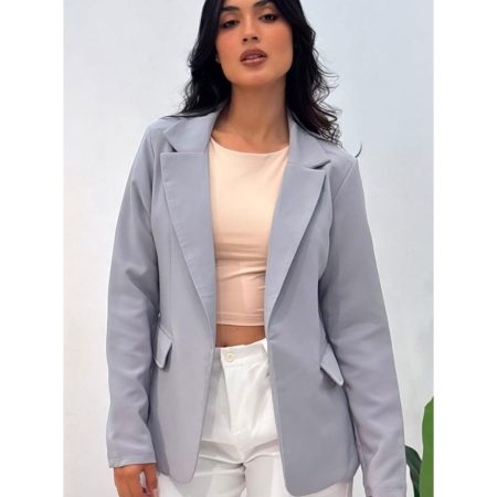 Blazer sastre de lino noche de viena, manga larga, corte relaxed fit sin hombreras. Totalmente forrado. Disponible en negro, beige, azul y más. Jessi Boutique.