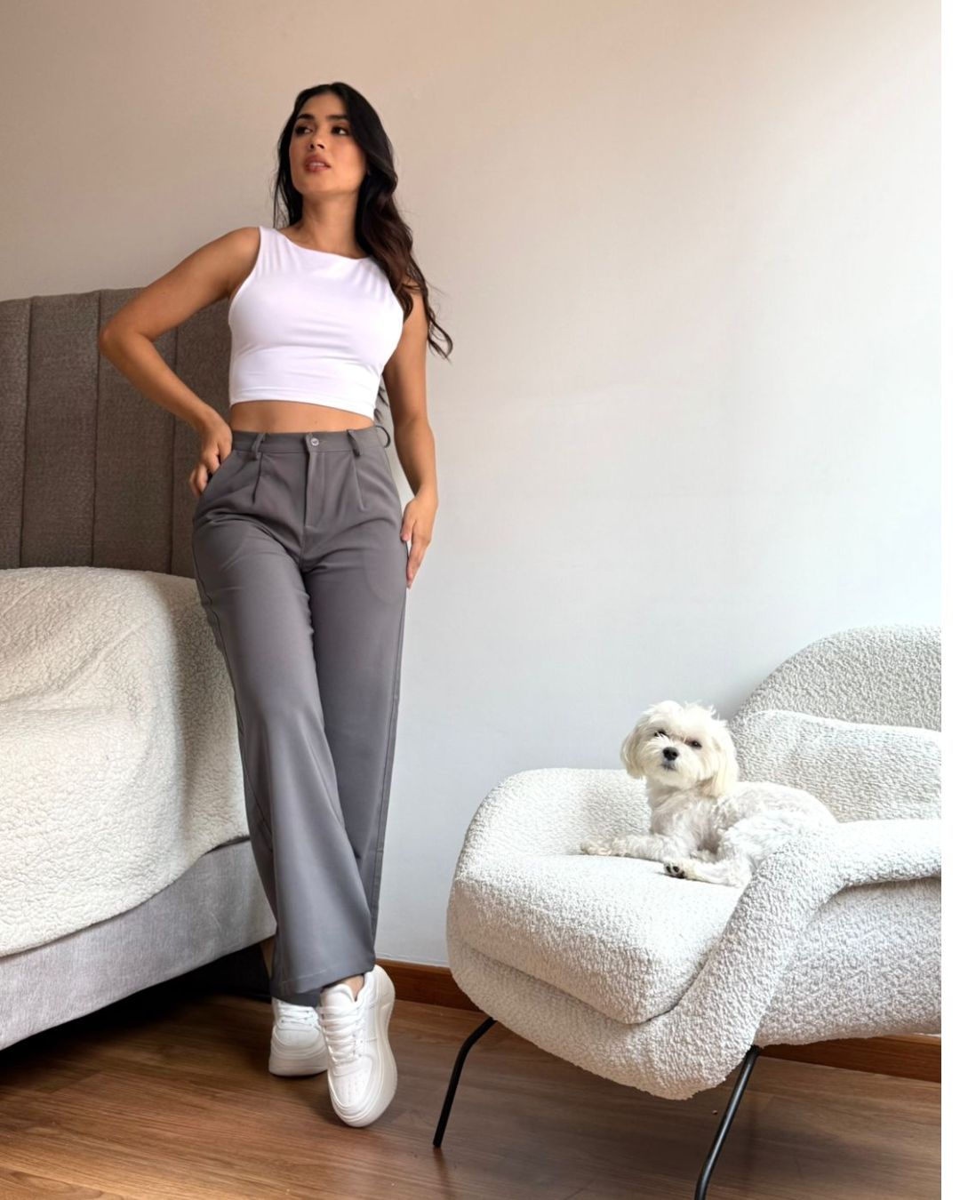 Pantalón sastre wide leg o bota ancha de lino noche de viena tiro alto. Disponible en negro, blanco, gris, camel, verde militar y rojo. Tallas 6 a 12.