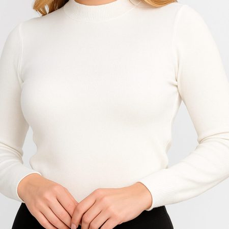 tejido de punto de manga larga con cuello tortuga (alto) bajo. Disponible en marrón, beige, negro, blanco y rojo. Talla única. Jessi Boutique.