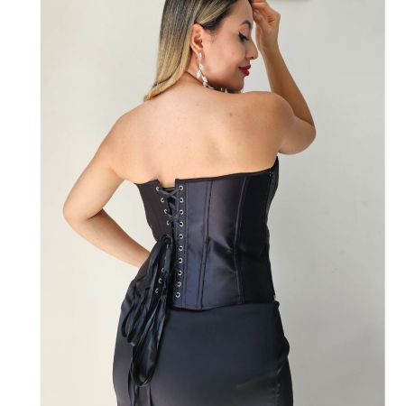 conjunto de fiesta corset bustier strapless negro de satín con varillas y ajuste con cordones. falda larga satín con abertura frontal. excelente horma. tallas s, m, l, xl. jessi boutique.