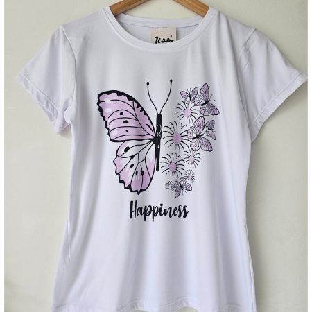 Camiseta blanca para mujer en tela piel de durazno con estampados sublimados de mariposas, flores y moda. Camiseta de cuello redondo y manga corta. Talla única. Jessi Boutique.