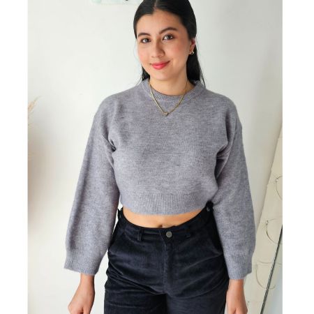 Saco tejido para mujer con diseño de rombos. Suéter de punto suave cuello redondo. Saco de hilo grueso para invierno o clima frío. Moda femenina Jessi Boutique